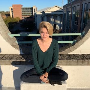 Old Navy - V-Neck Sweater